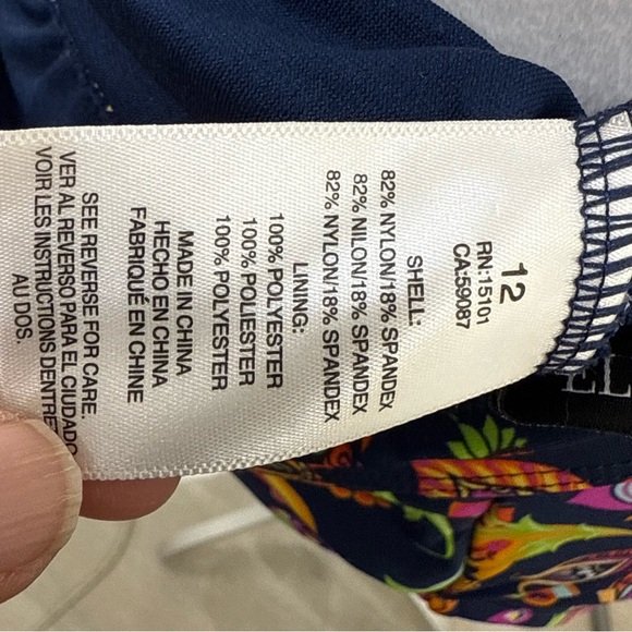 Ellen Tracy Floral One-Piece Swimsuit – Size 12, Ruched Waist & Keyhole Front - Picture 10 of 11